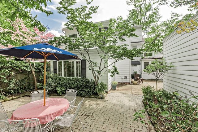 2528 Ashurst Road, University Heights, OH 44118