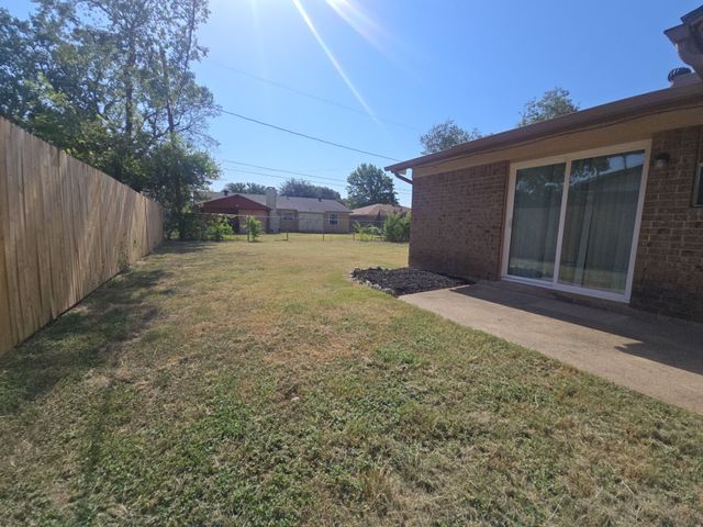 6620 Lyndale Drive, Watauga, TX 76148