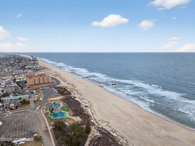 145 Sampson Place, Long Branch, NJ 07740