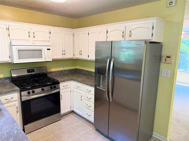 1024 E Gudgell Avenue, Independence, MO 64055