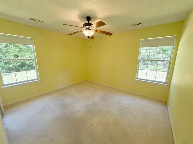 1024 E Gudgell Avenue, Independence, MO 64055