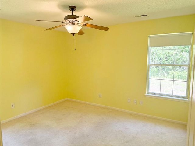 1024 E Gudgell Avenue, Independence, MO 64055