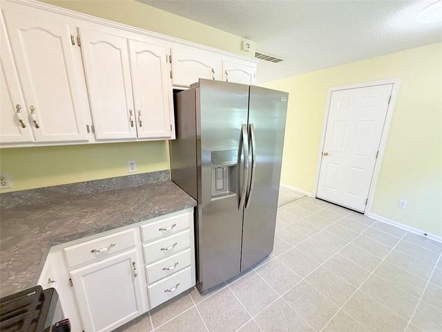 1024 E Gudgell Avenue, Independence, MO 64055