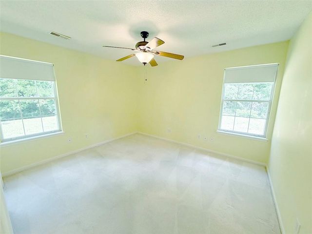 1024 E Gudgell Avenue, Independence, MO 64055