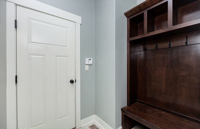 4104 Lakeland Court, Des Moines, IA 50320
