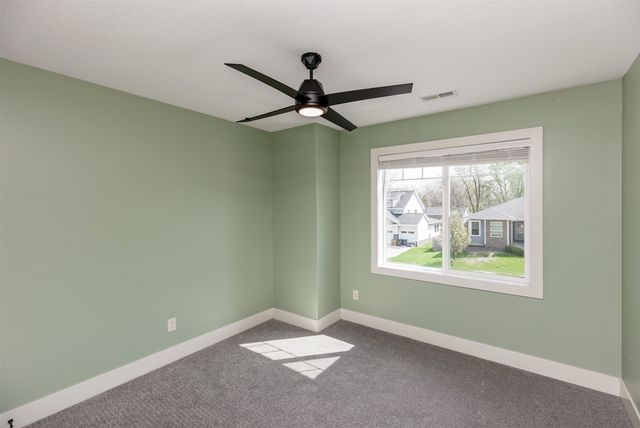 4104 Lakeland Court, Des Moines, IA 50320