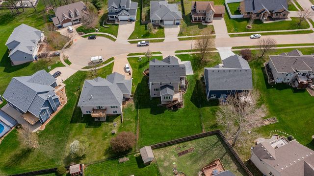 4104 Lakeland Court, Des Moines, IA 50320