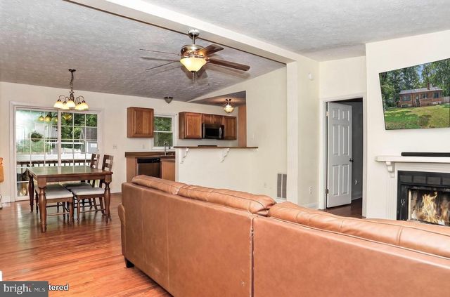 12846 HOMESTEAD LN, Lusby, MD 20657