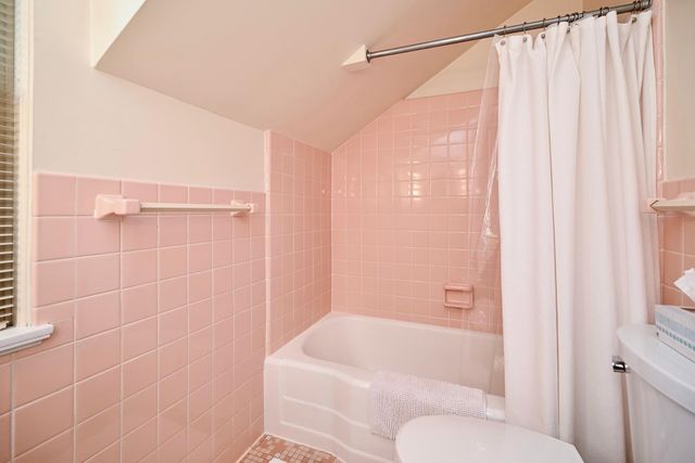 555 S Baker Street, Winona, MN 55987