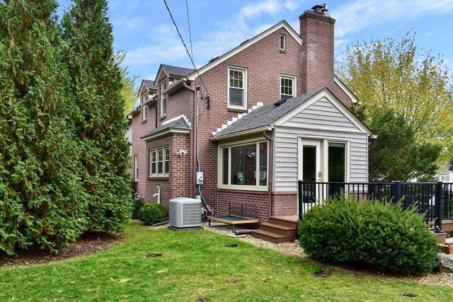 555 S Baker Street, Winona, MN 55987