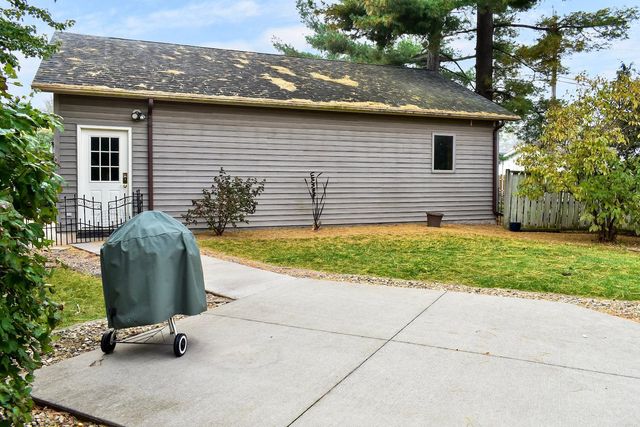 555 S Baker Street, Winona, MN 55987