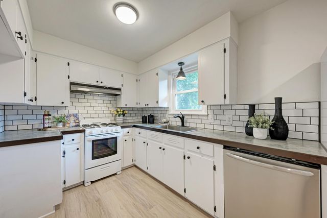 1500 Fairfield DR, Austin, TX 78757