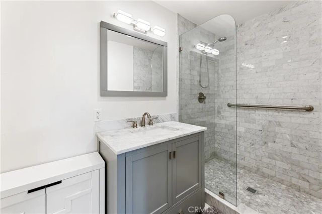 26 VIEW TERRACE, Irvine, CA 92603