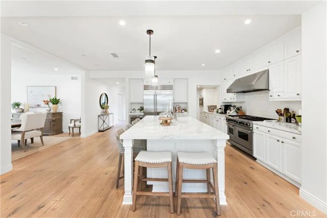 26 VIEW TERRACE, Irvine, CA 92603