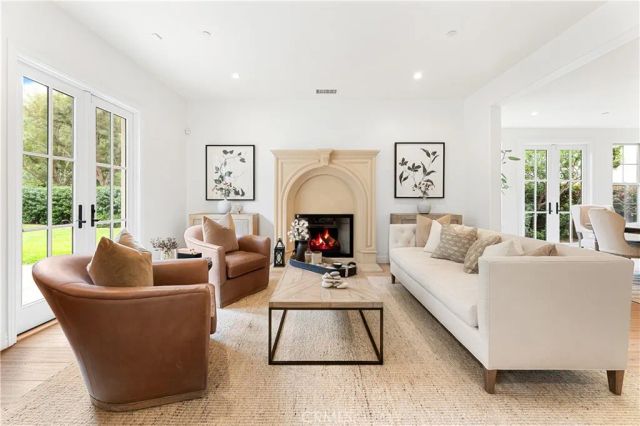 26 VIEW TERRACE, Irvine, CA 92603