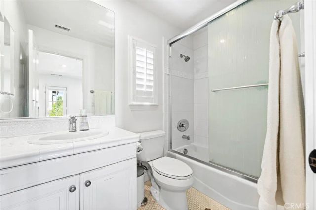 26 VIEW TERRACE, Irvine, CA 92603