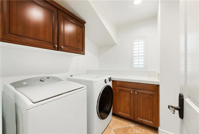 26 VIEW TERRACE, Irvine, CA 92603