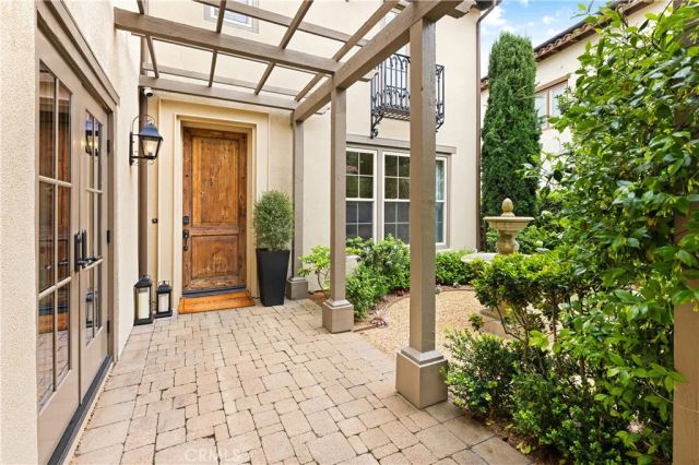 26 VIEW TERRACE, Irvine, CA 92603