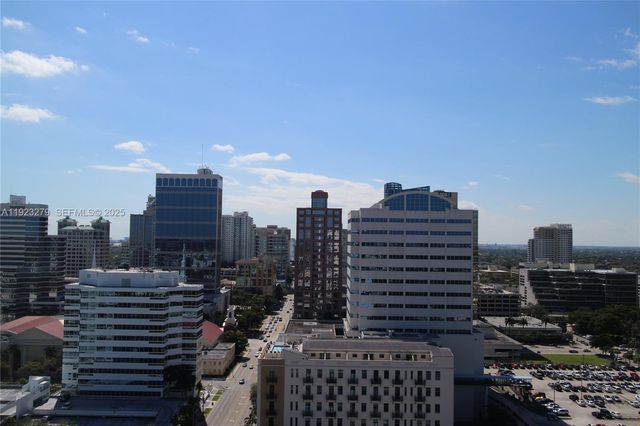 315 NE 3rd Ave 2005, Fort Lauderdale, FL 33301