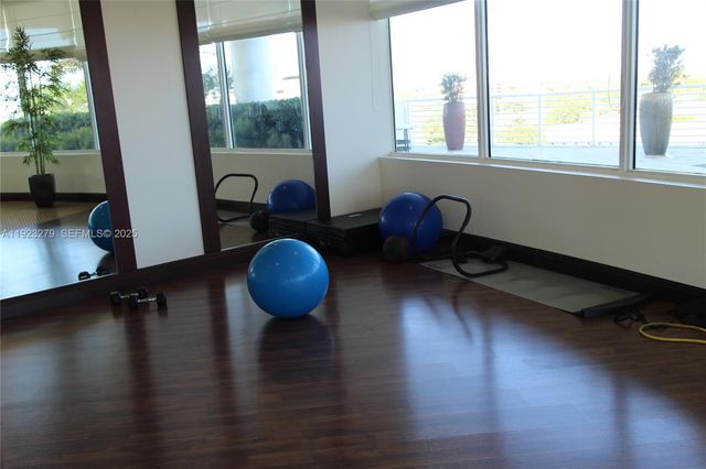 315 NE 3rd Ave 2005, Fort Lauderdale, FL 33301