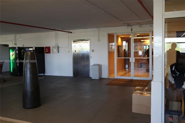 315 NE 3rd Ave 2005, Fort Lauderdale, FL 33301