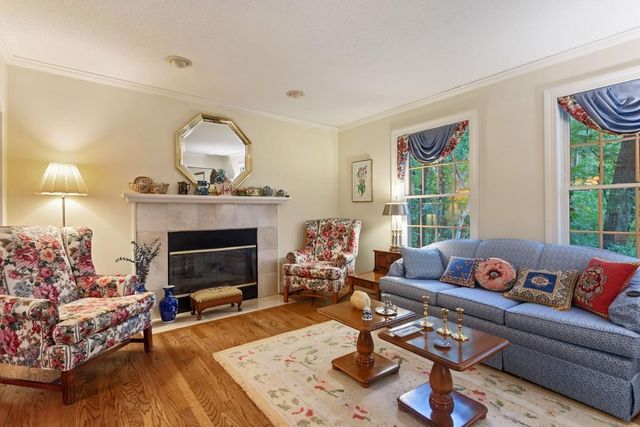 303 Hazel Street W, Stillwater, MN 55082
