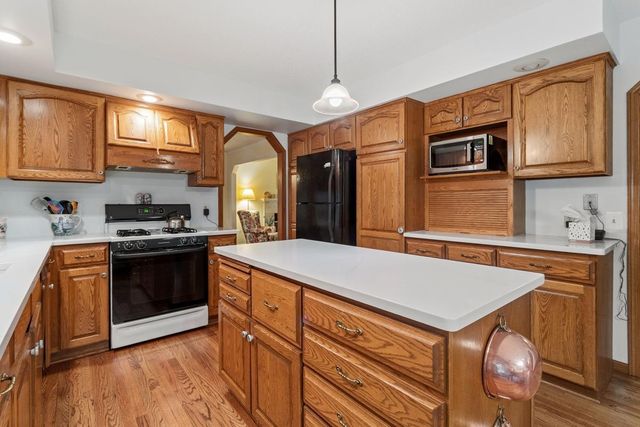 303 Hazel Street W, Stillwater, MN 55082