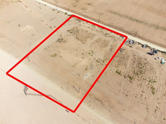 206 E County Rd 304, Midland, TX 79706