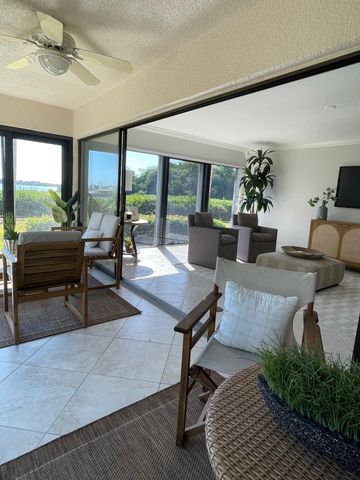 1660 Twelve Oaks Way Apt 106, North Palm Beach, FL 33408