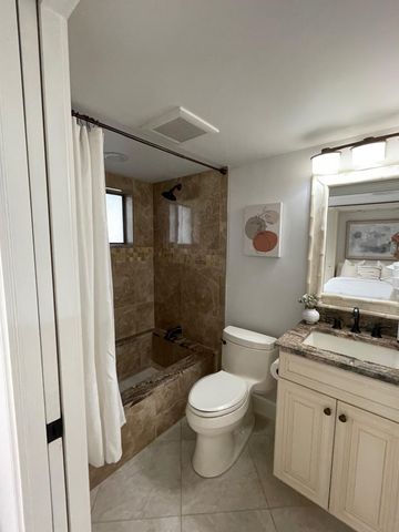 1660 Twelve Oaks Way Apt 106, North Palm Beach, FL 33408