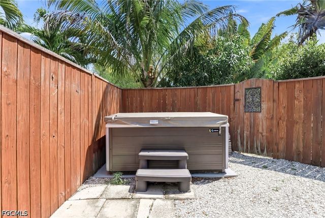 1511 Alcazar AVE, Fort Myers, FL 33901