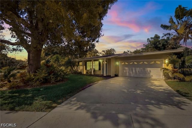 1511 Alcazar AVE, Fort Myers, FL 33901