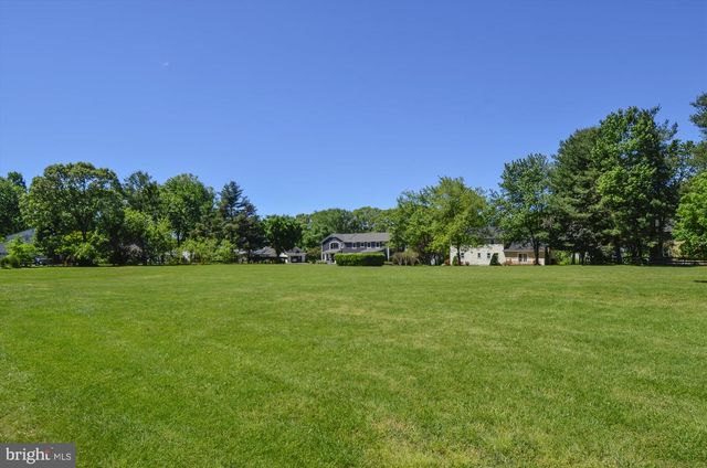 11 SAINT IVES DR, Severna Park, MD 21146