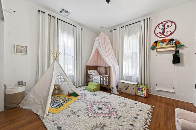 4415 Walker Street, Houston, TX 77023