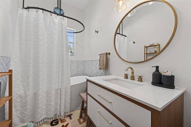 4415 Walker Street, Houston, TX 77023