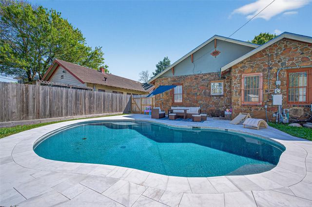 4415 Walker Street, Houston, TX 77023