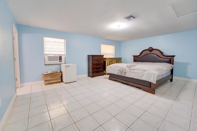 813 N Truman Street, Lake Worth Beach, FL 33460