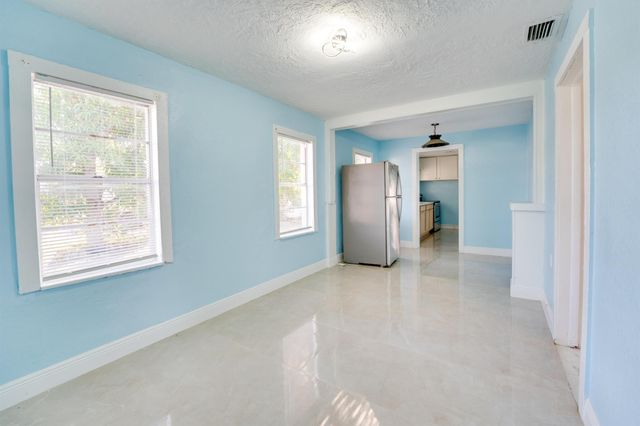 813 N Truman Street, Lake Worth Beach, FL 33460