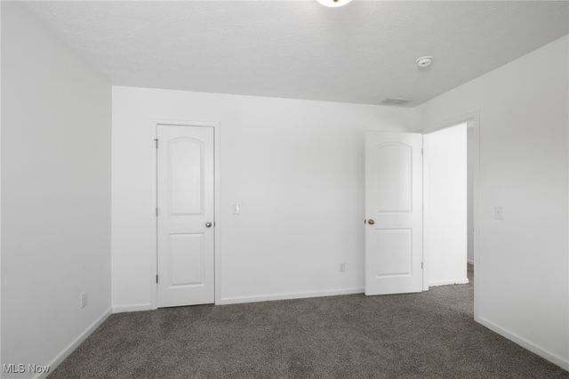 8981 Leatherleaf Drive, Columbia Station, OH 44028