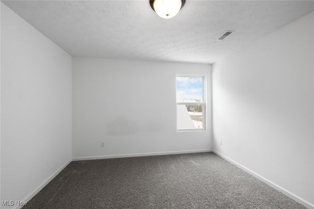 8981 Leatherleaf Drive, Columbia Station, OH 44028