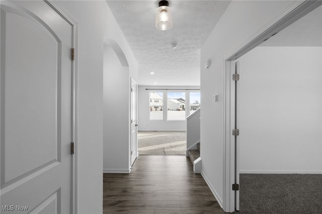 8981 Leatherleaf Drive, Columbia Station, OH 44028