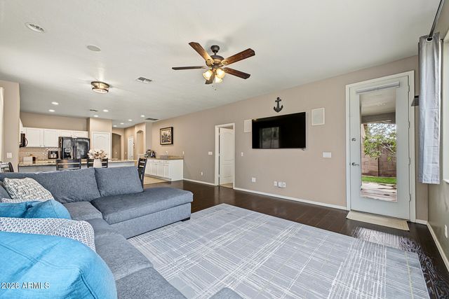 3382 E PACKARD Drive, Gilbert, AZ 85298