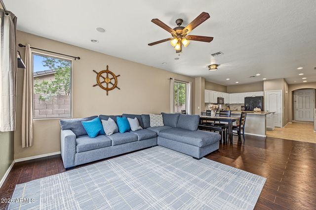 3382 E PACKARD Drive, Gilbert, AZ 85298