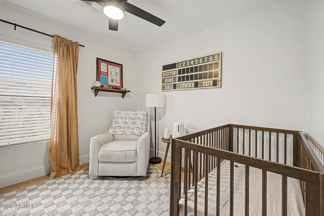 10118 W MEDLOCK Avenue, Glendale, AZ 85307