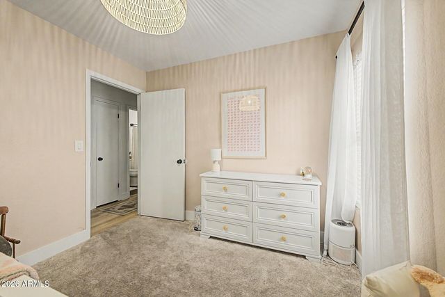 10118 W MEDLOCK Avenue, Glendale, AZ 85307