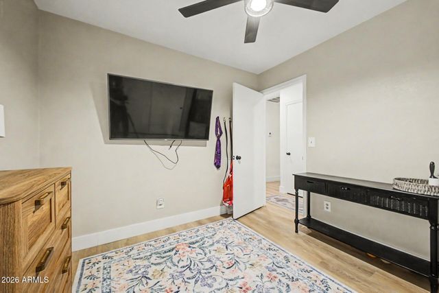 10118 W MEDLOCK Avenue, Glendale, AZ 85307