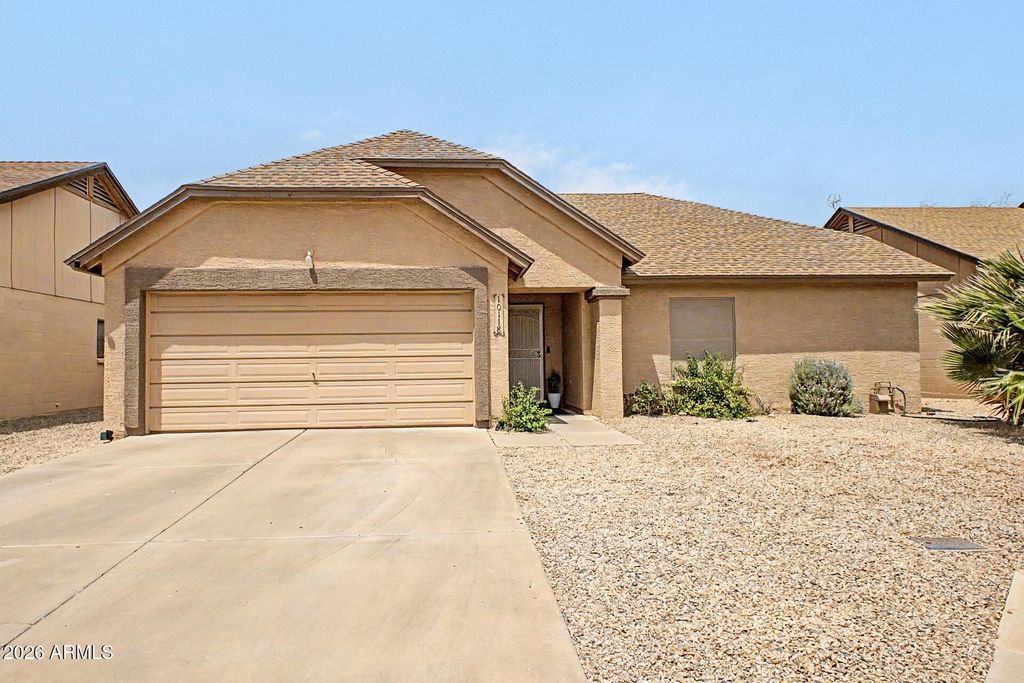10118 W MEDLOCK Avenue, Glendale, AZ 85307
