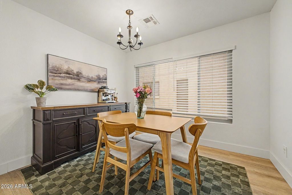 10118 W MEDLOCK Avenue, Glendale, AZ 85307 — photo 4