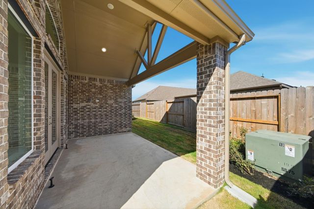 18806 Sweetwater Springs Dr, Cypress, TX 77433