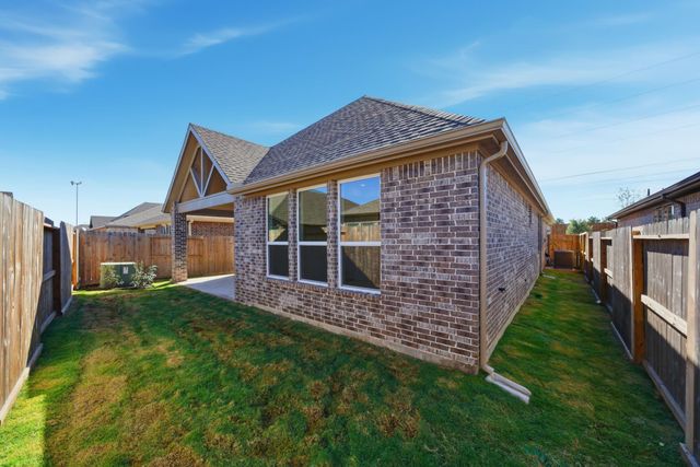 18806 Sweetwater Springs Dr, Cypress, TX 77433